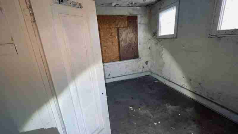 4519267_0001 (2).jpg